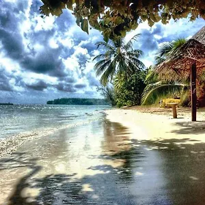 moorea-fare-miti.frenchpolynesia-hotels.com/